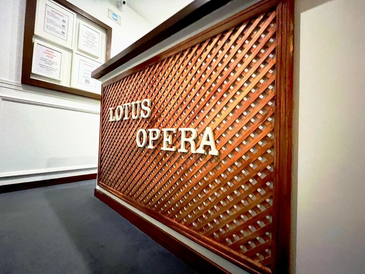 فندق Lotus Opera House مدريد المظهر الخارجي الصورة